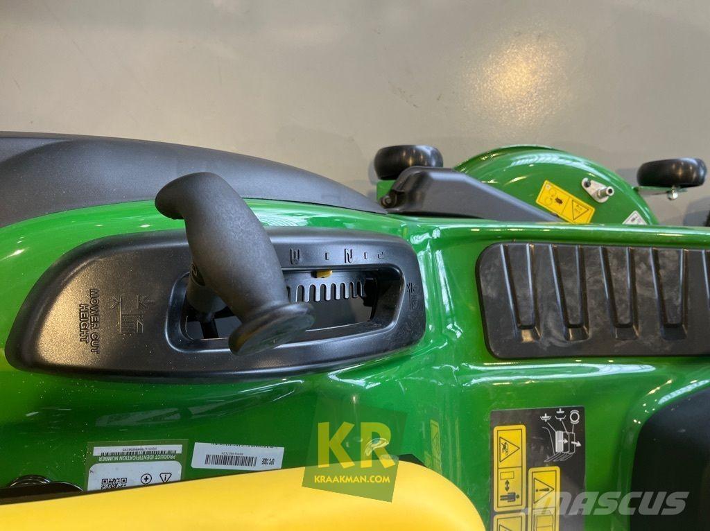 John Deere X167R 乗用・自走モア/芝刈り機