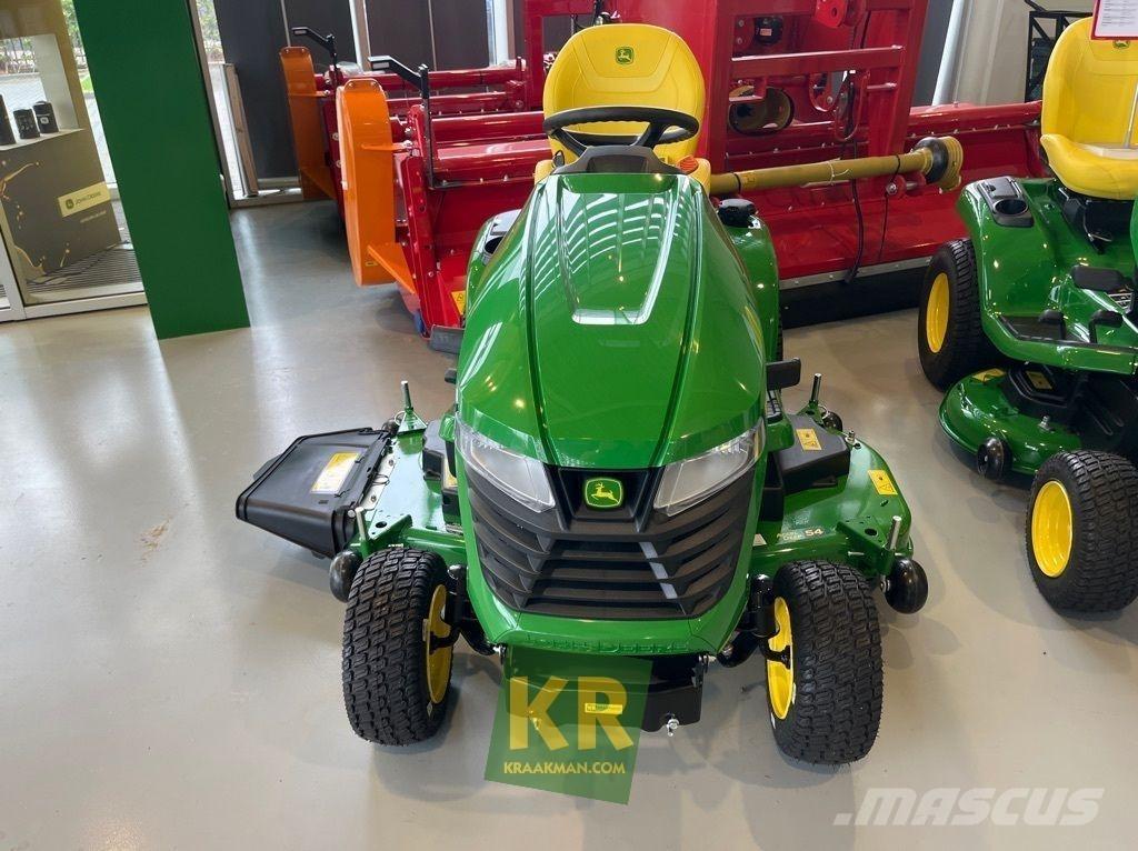 John Deere X380 乗用・自走モア/芝刈り機