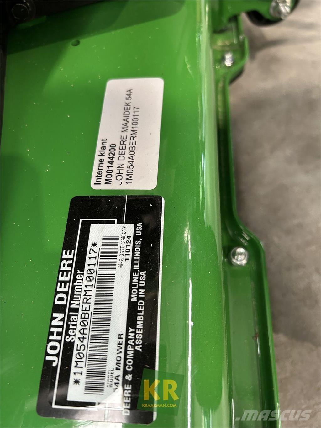 John Deere X380 乗用・自走モア/芝刈り機