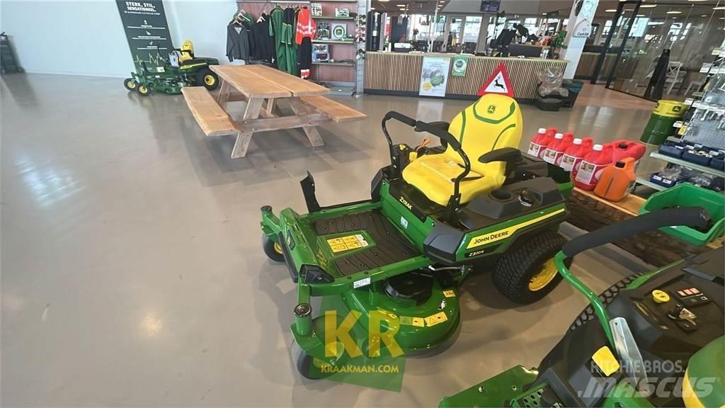 John Deere Z320R 農業機械 -　その他