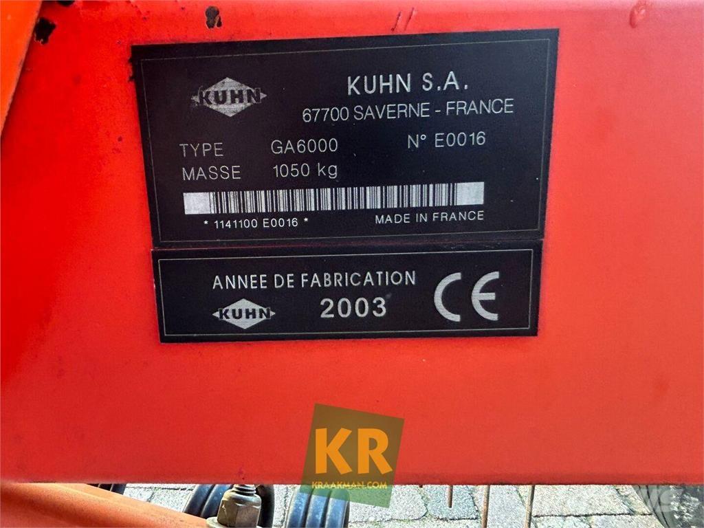 Kuhn GA 6000 テッダー・テッダーレーキ