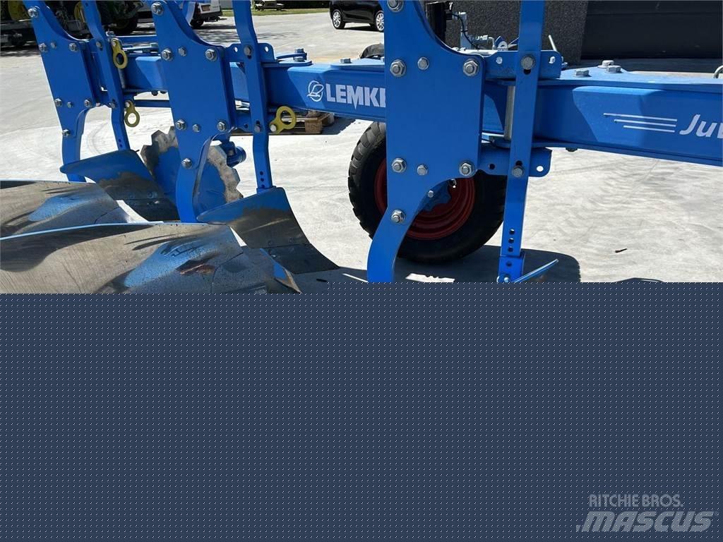 Lemken Juwel 8 コンベンショナルプラウ