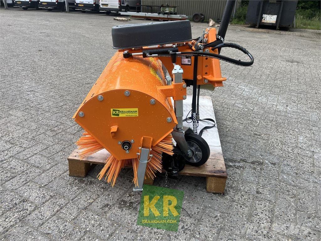 Matev SWE-16-45 路面清掃機