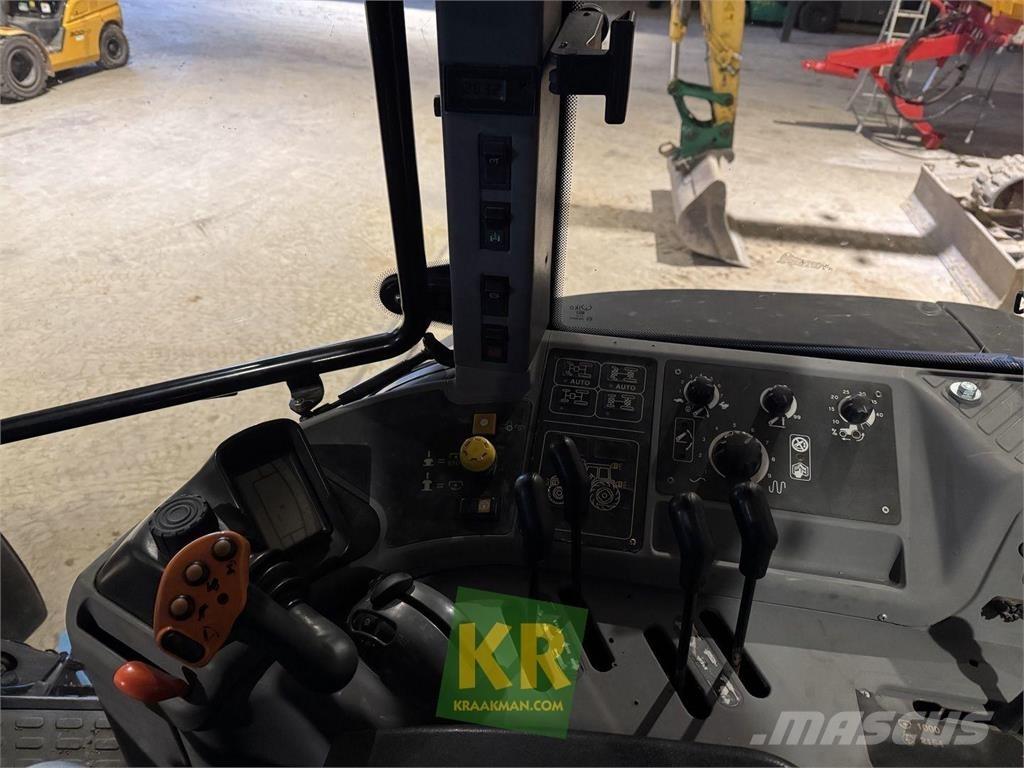 New Holland TM190 トラクター