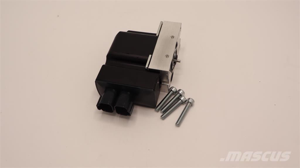Volvo AKTUATOR シャーシ及びサスペンション