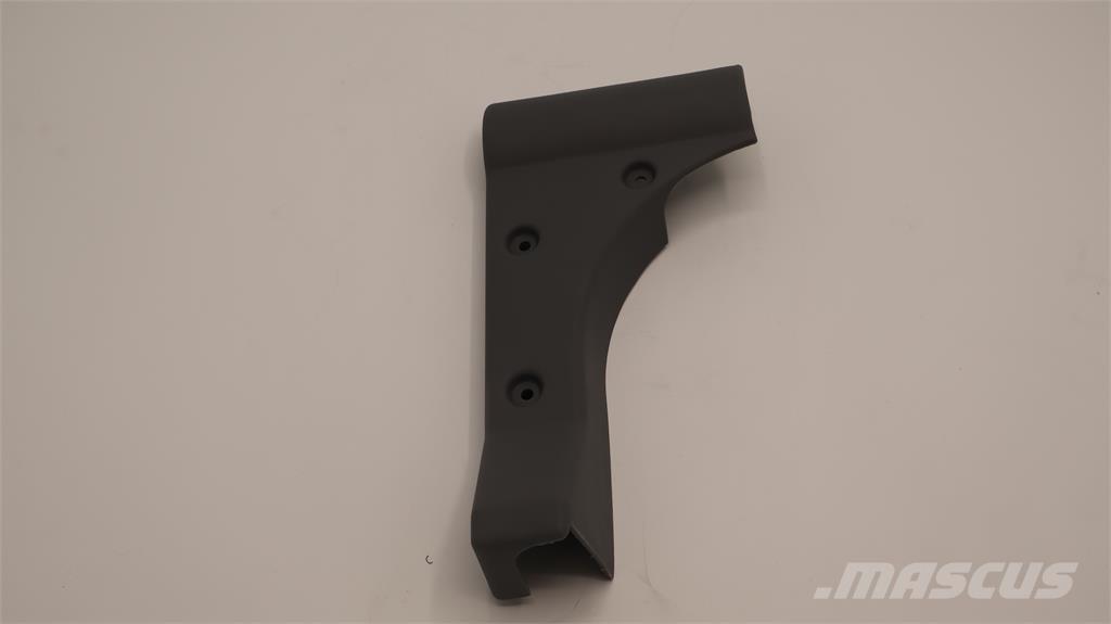 Volvo COVER キャビン及び内装