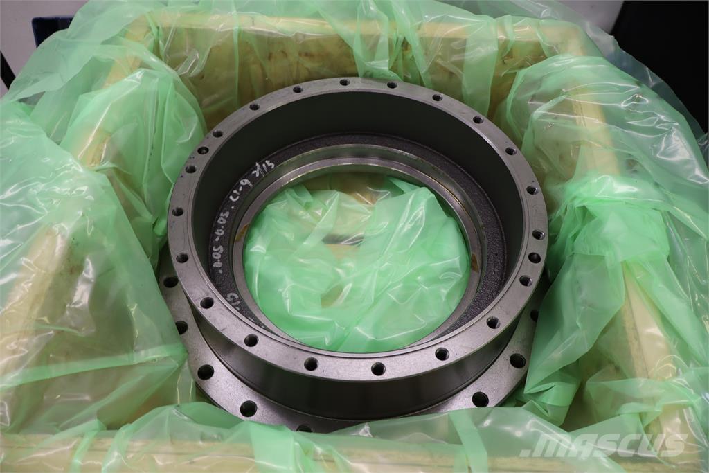 Volvo HUS トランスミッション