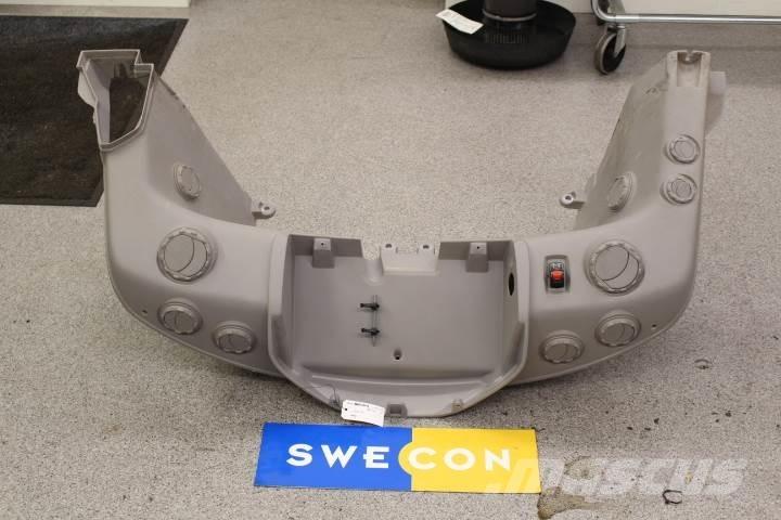 Volvo Inredning キャビン及び内装