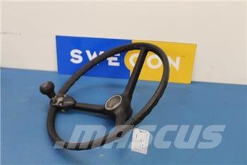 Volvo L120 Ratt シャーシ及びサスペンション