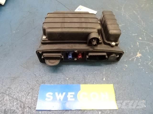 Volvo L120H GPS その他部品