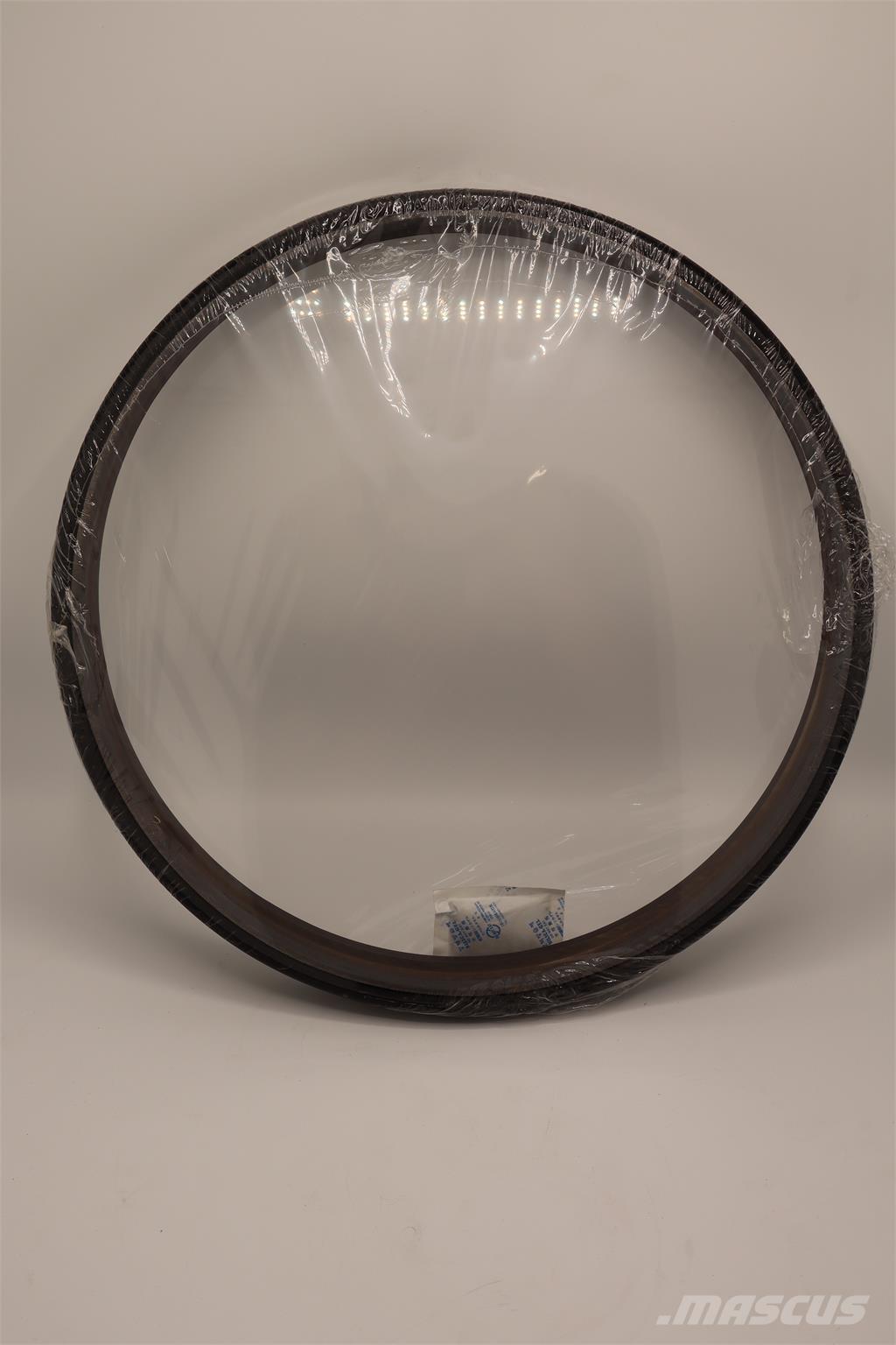 Volvo TÄTNING トランスミッション