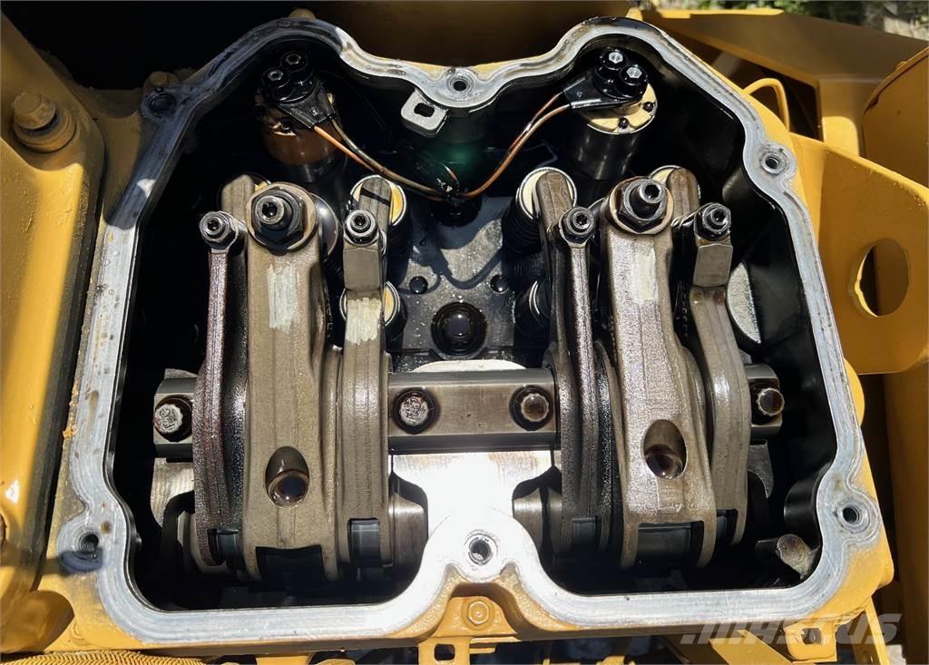 CAT 3456 エンジン