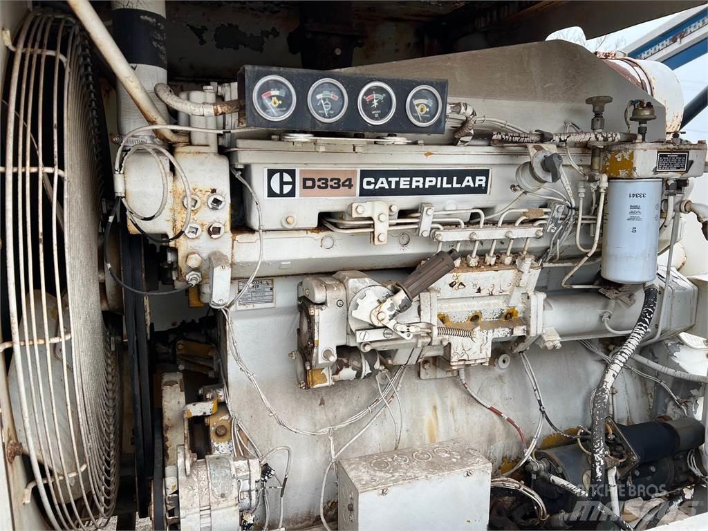 CAT D334 PC エンジン