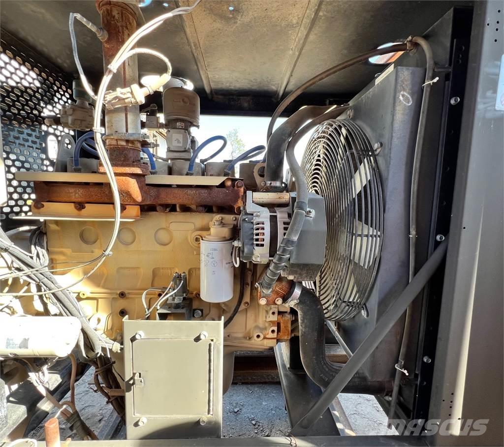 Cummins 6B エンジン