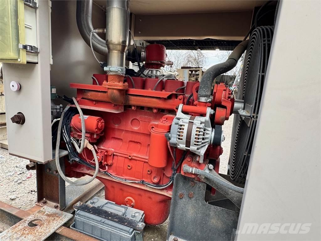 Cummins G5.9 エンジン