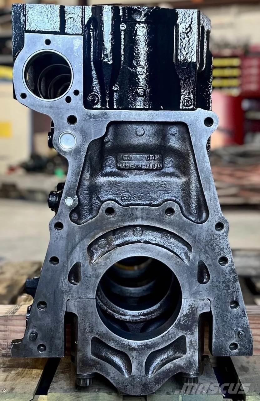 Cummins K19 エンジン
