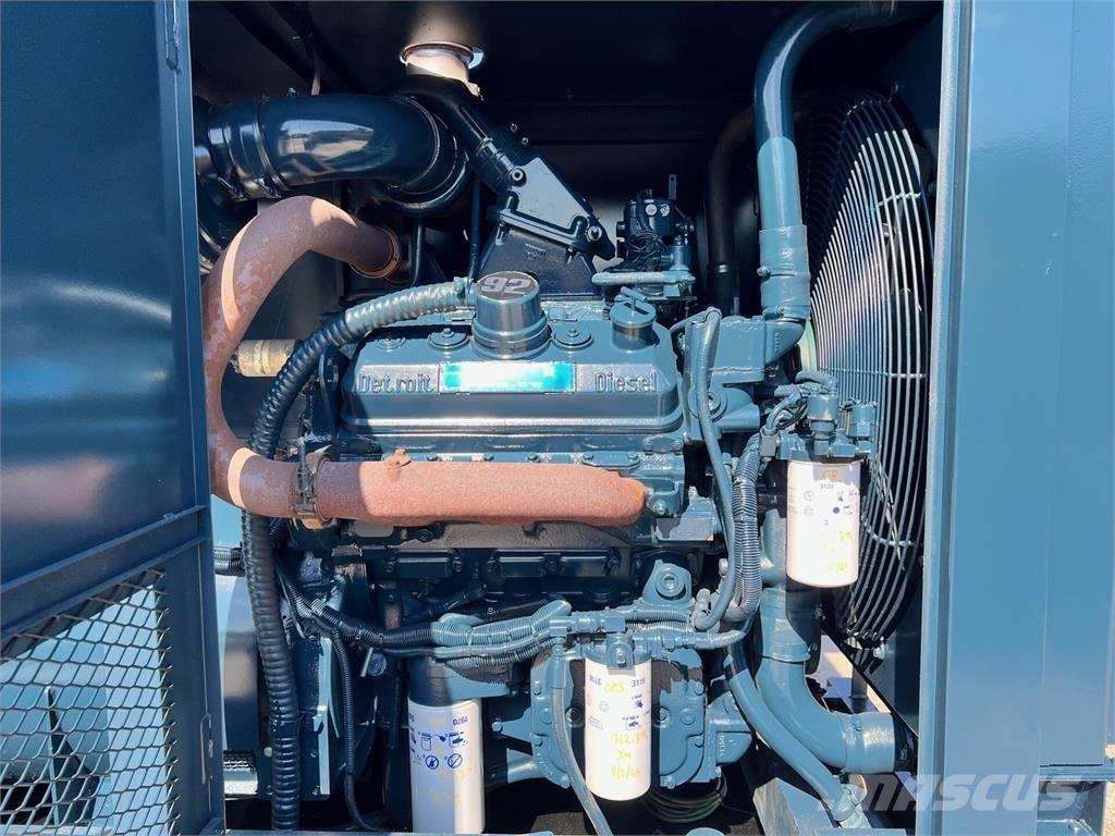 Detroit 6V92TA エンジン