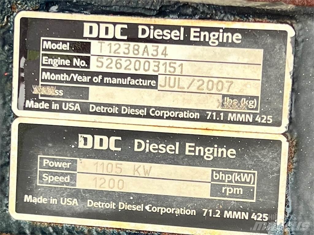 MTU 12V4000 エンジン