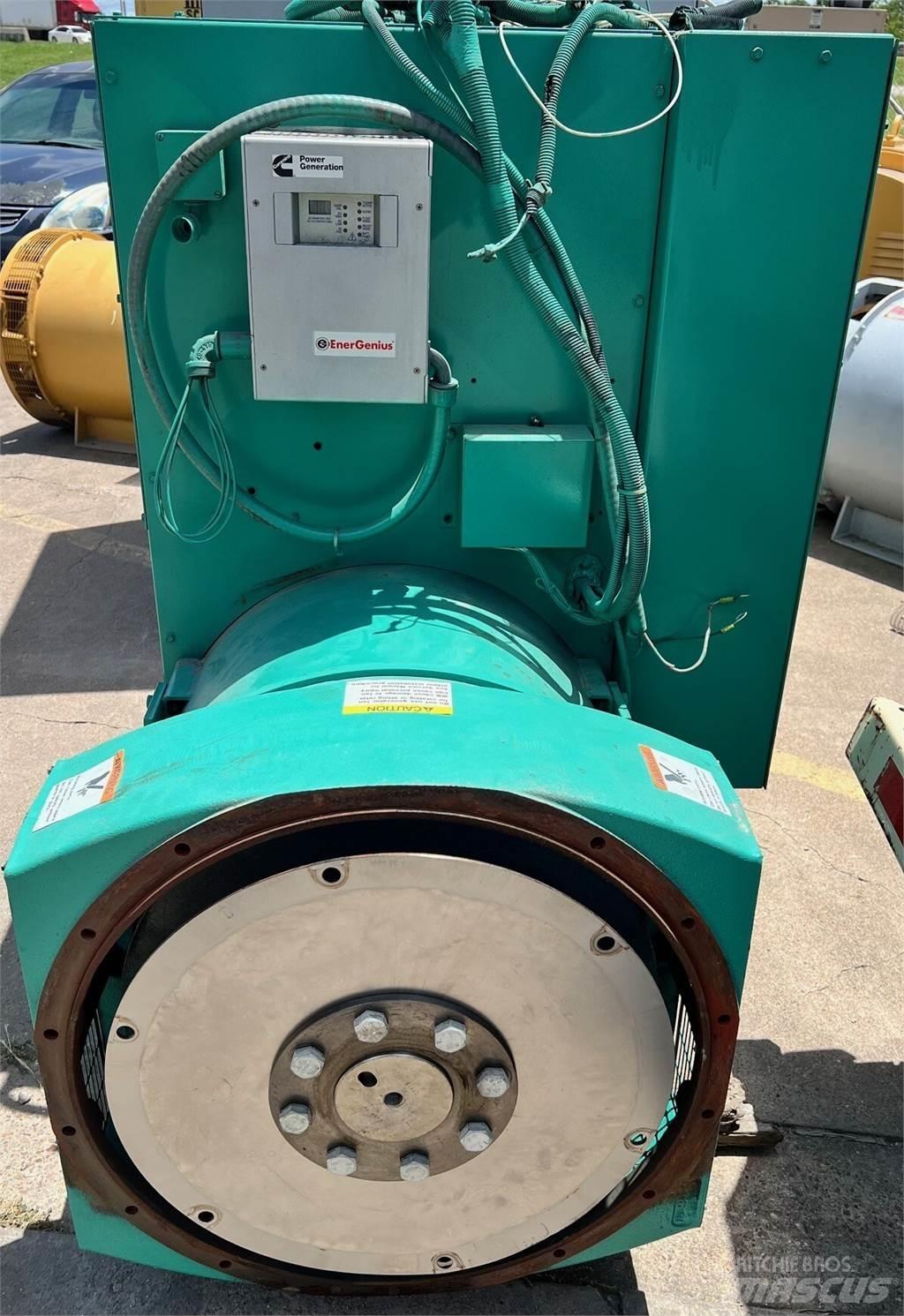 Onan 400kW その他の発電機