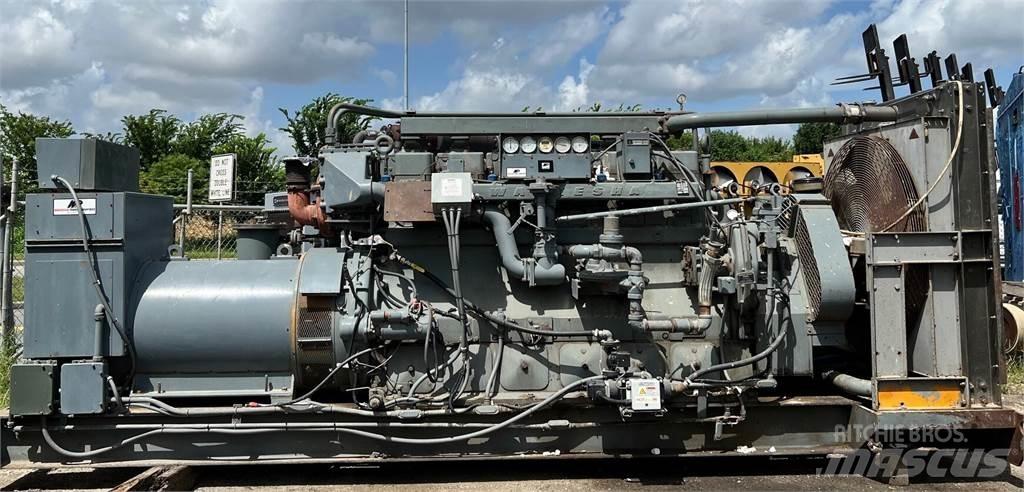 WAUKESHA 500kW ガス発電機