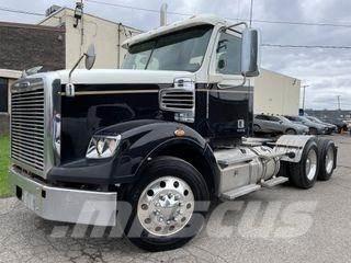 Freightliner 122SD 中古トラクターヘッド | トレーラーヘッド