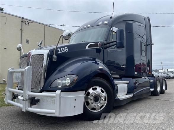 Kenworth T680 中古トラクターヘッド | トレーラーヘッド
