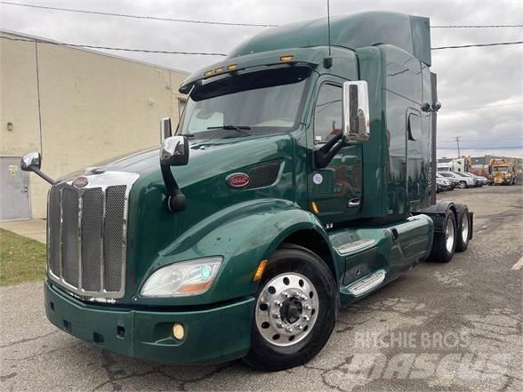 Peterbilt 579 中古トラクターヘッド | トレーラーヘッド