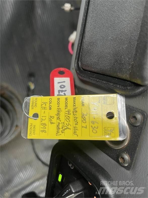 Western Star 4900 中古トラクターヘッド | トレーラーヘッド