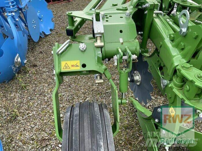 Amazone Cayros XS 950 リバーシブルプラウ