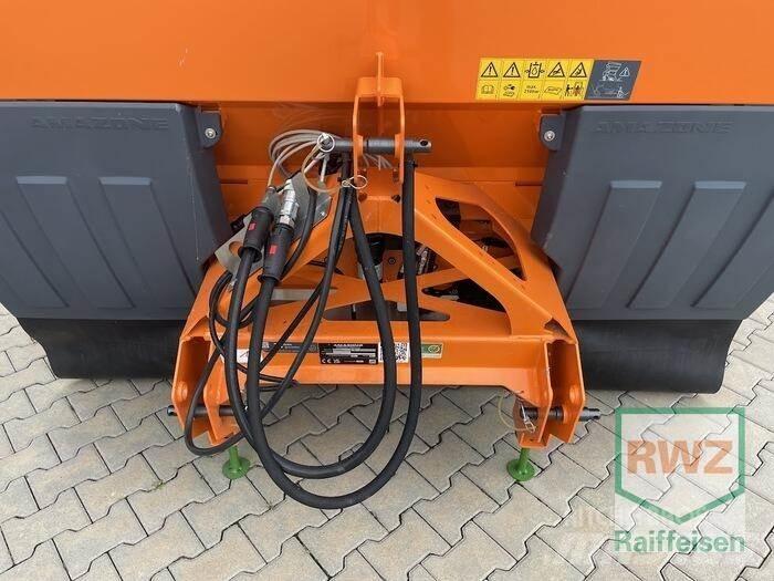 Amazone Ice Tiger S600 ミネラル散布機