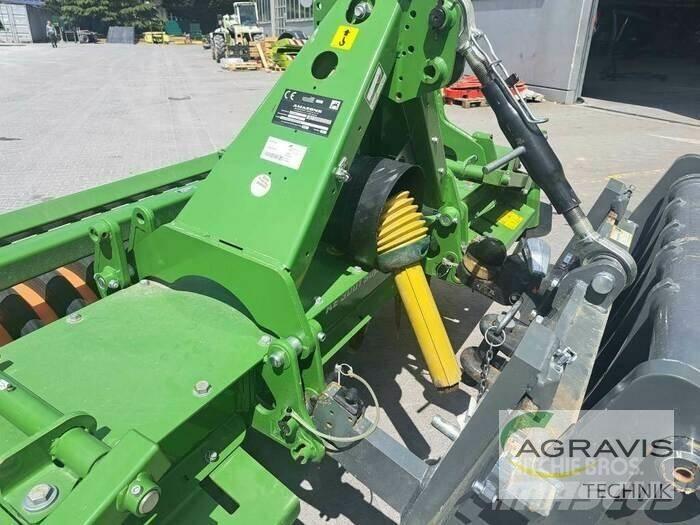 Amazone KE 3001 SUPER パワーハローとロータリーハロー