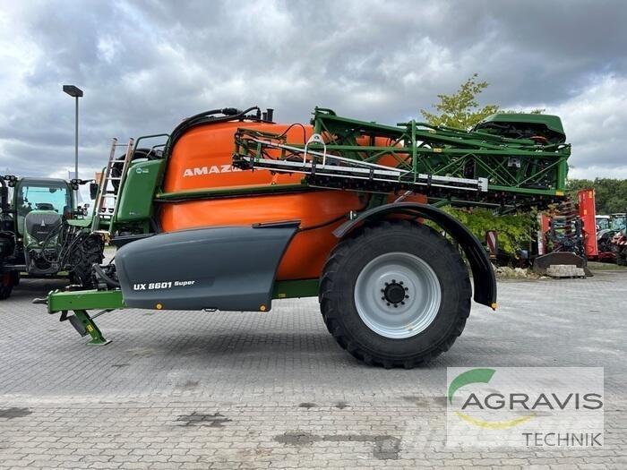 Amazone UX 8601 SUPER 牽引型スプレイヤー