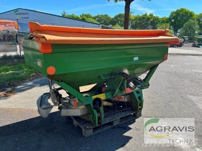 Amazone ZA-M 1500 ミネラル散布機
