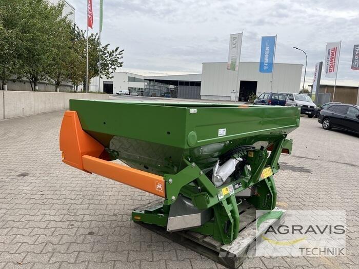 Amazone ZA-M 1502 ミネラル散布機