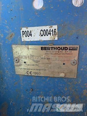 Berthoud MACK 12 牽引型スプレイヤー