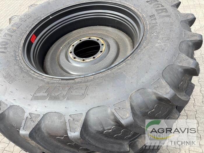 BKT KR710/70R42 タイヤ、ホイル、リム