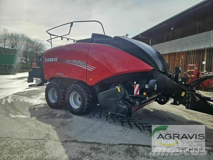 Case IH LB 424 R RL6 スクエアベーラー