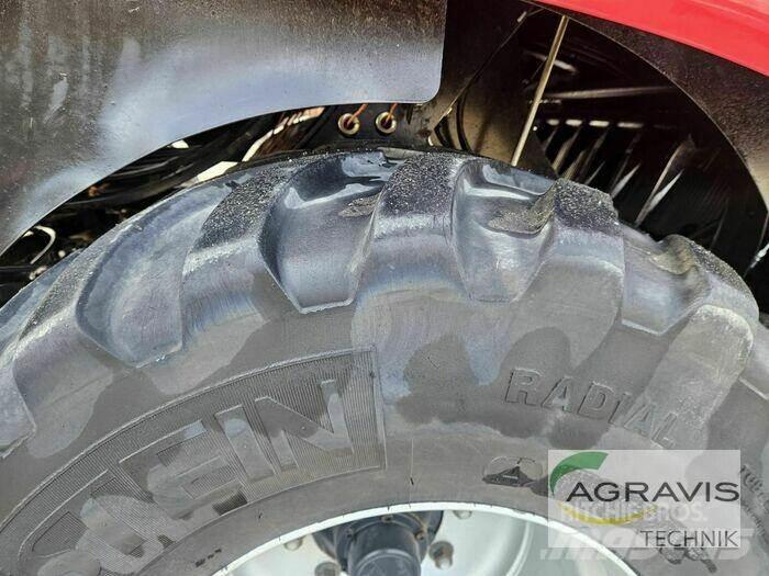 Case IH LB 424 R RL6 スクエアベーラー