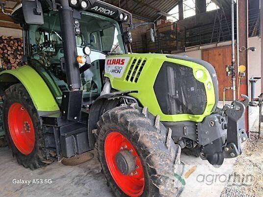 CLAAS ARION 530 CMATIC トラクター