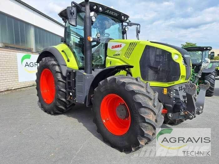 CLAAS AXION 800 CIS+ トラクター
