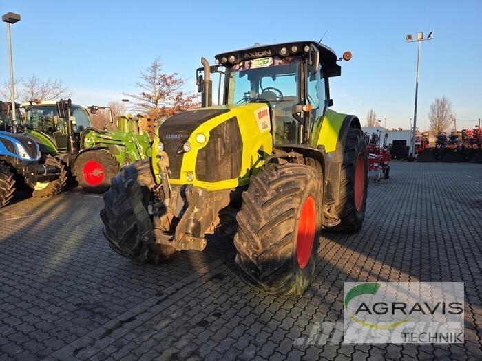 CLAAS AXION 840 CEBIS トラクター