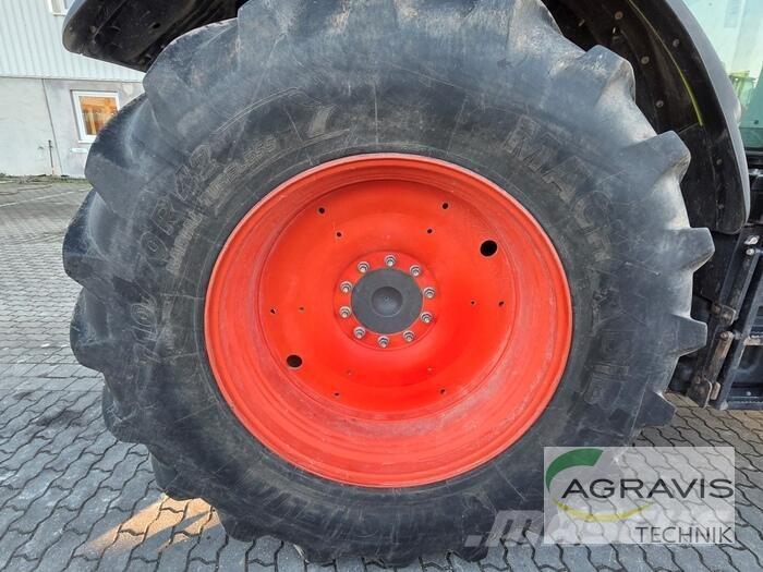 CLAAS AXION 840 CEBIS トラクター