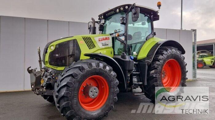 CLAAS AXION 850 トラクター