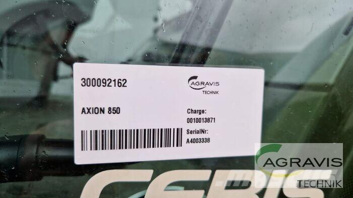 CLAAS AXION 850 トラクター