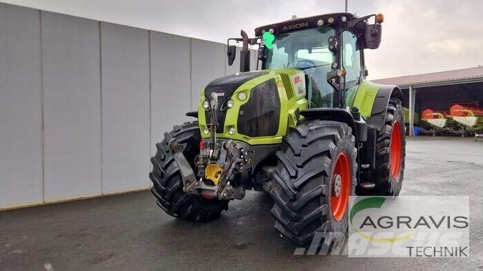 CLAAS AXION 850 トラクター