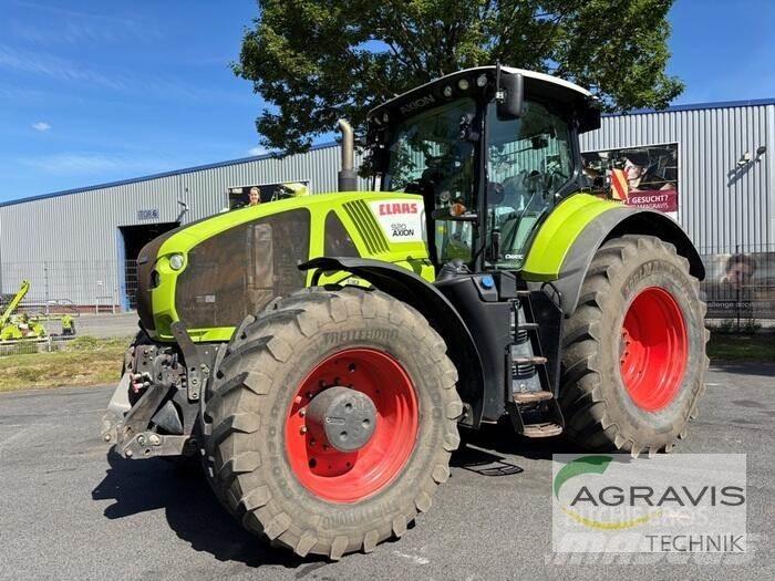 CLAAS AXION 920 CMATIC トラクター