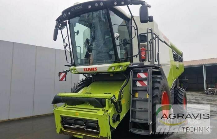 CLAAS LEXION 7500 コンバイン
