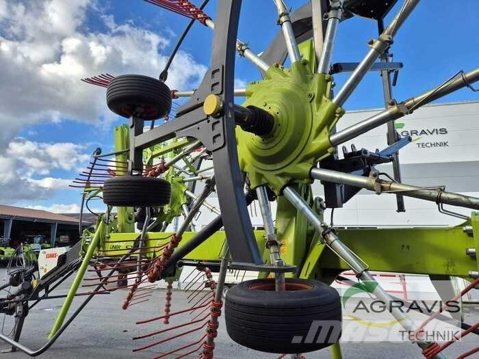 CLAAS LINER 1700 TWIN テッダー・テッダーレーキ