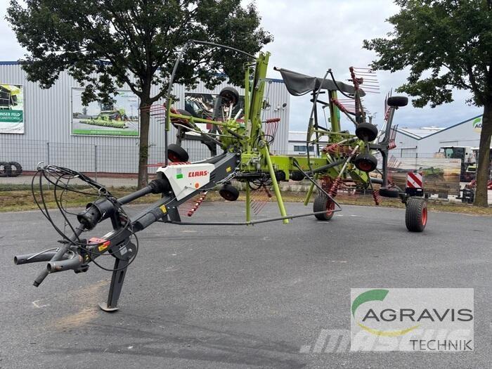 CLAAS LINER 1800 TWIN テッダー・テッダーレーキ
