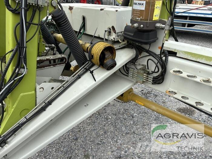 CLAAS LINER 3000 テッダー・テッダーレーキ